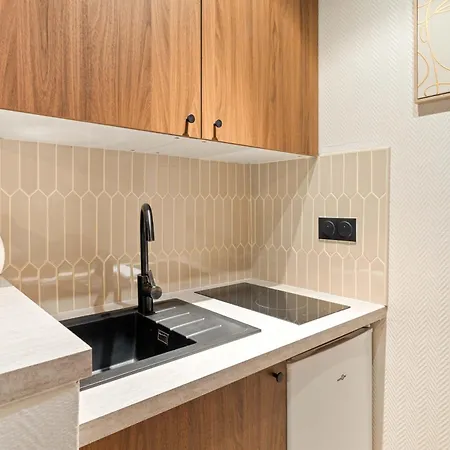 Comfy & Luminous Near Nation Appartement