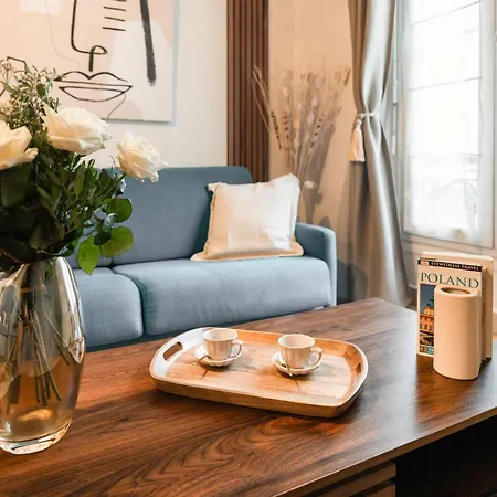 Comfy & Luminous Near Nation Appartement